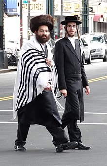 220px-Hasidic_Men_on_Street.jpg
