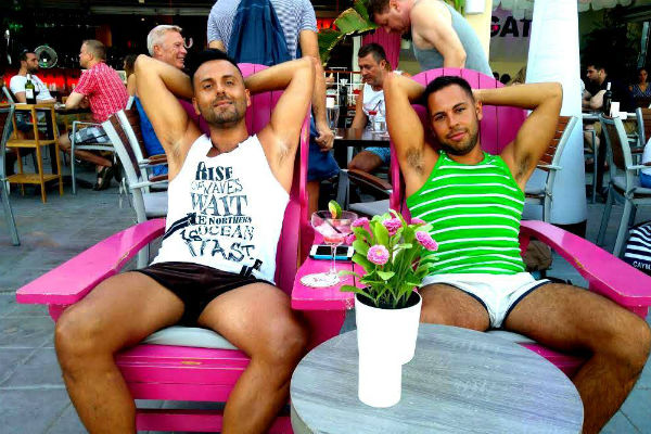 El-Gato-Lounge-Torremolinos-gay-bar-3.jpg
