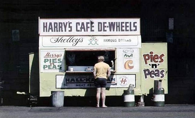 Harrys Cafe Da Wheels.jpg