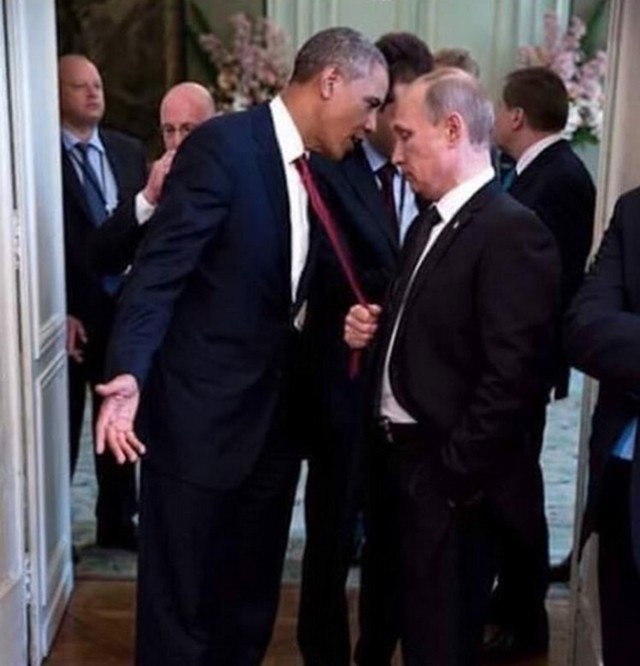 Poutine_tire_cravate_Obama.jpg