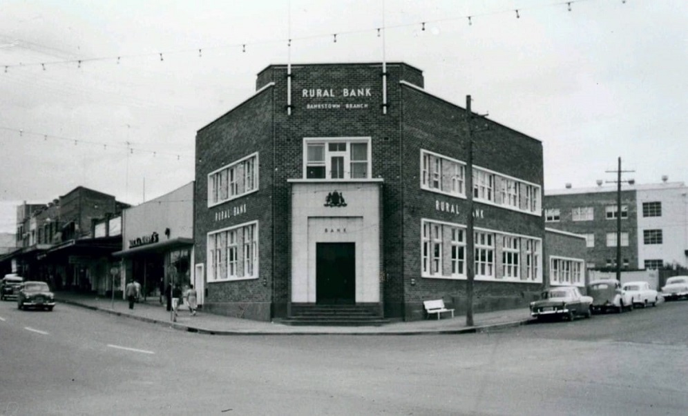 Rural Bank Cnr Chapel Rd & Greenfield Pde Bankstown c1959.jpg