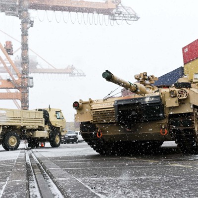 www.defenseone.com